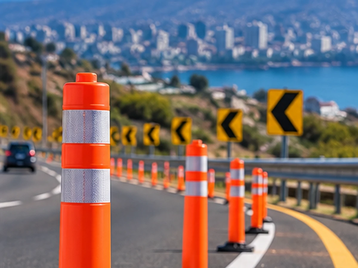 Elementos de seguridad vial y canalización METVIAL